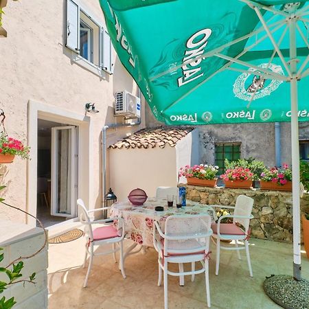 Apartment Kaleta Sveti Jakov Екстериор снимка