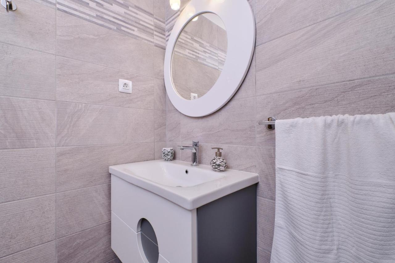 Apartment Kaleta Sveti Jakov Екстериор снимка