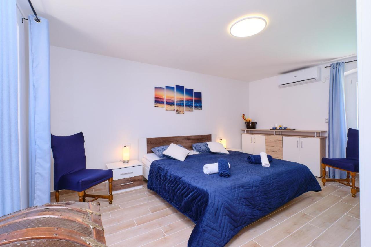 Apartment Kaleta Sveti Jakov Екстериор снимка